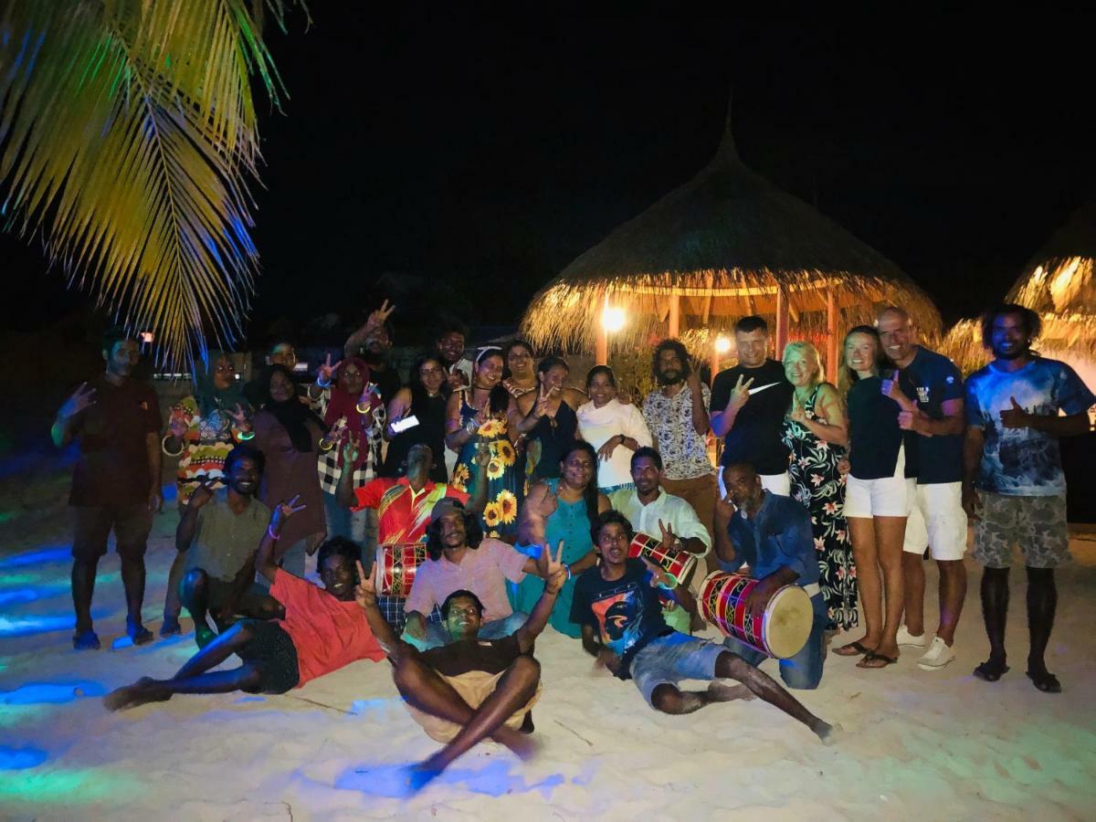 ホテル サッバ サマー スイート Fodhdhoo エクステリア 写真